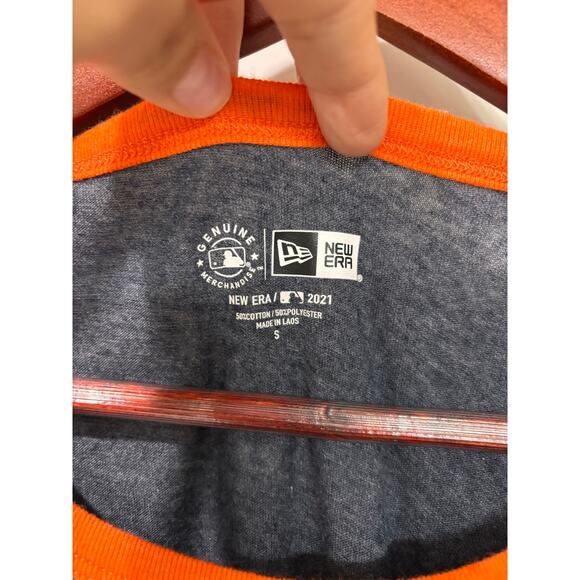 Houston Astro’s 2021 New Era Women’s T-Shirt            Size Small - Picture 4 of 7